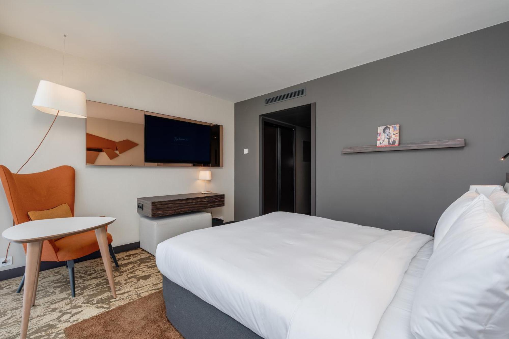 Radisson Blu Hotel, Paris Boulogne Ngoại thất bức ảnh